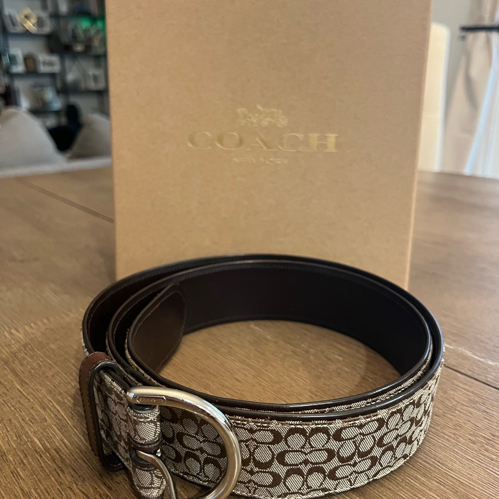 Coach Signature Brown and Cream Belt